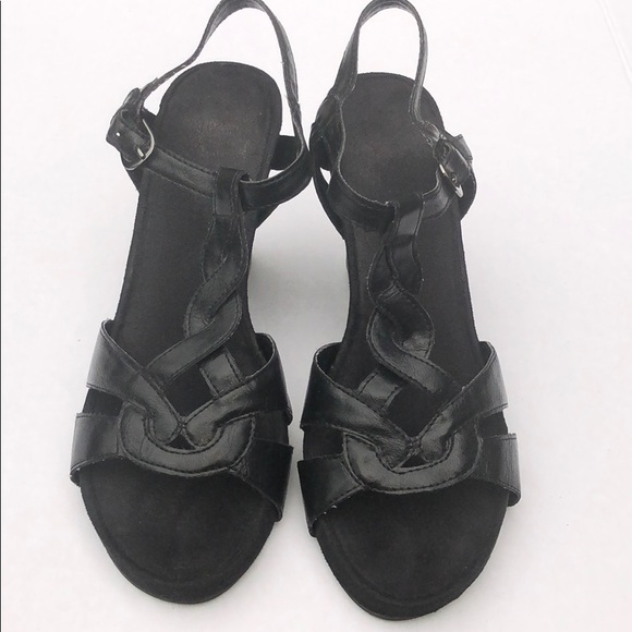 aerosoles black wedge sandals